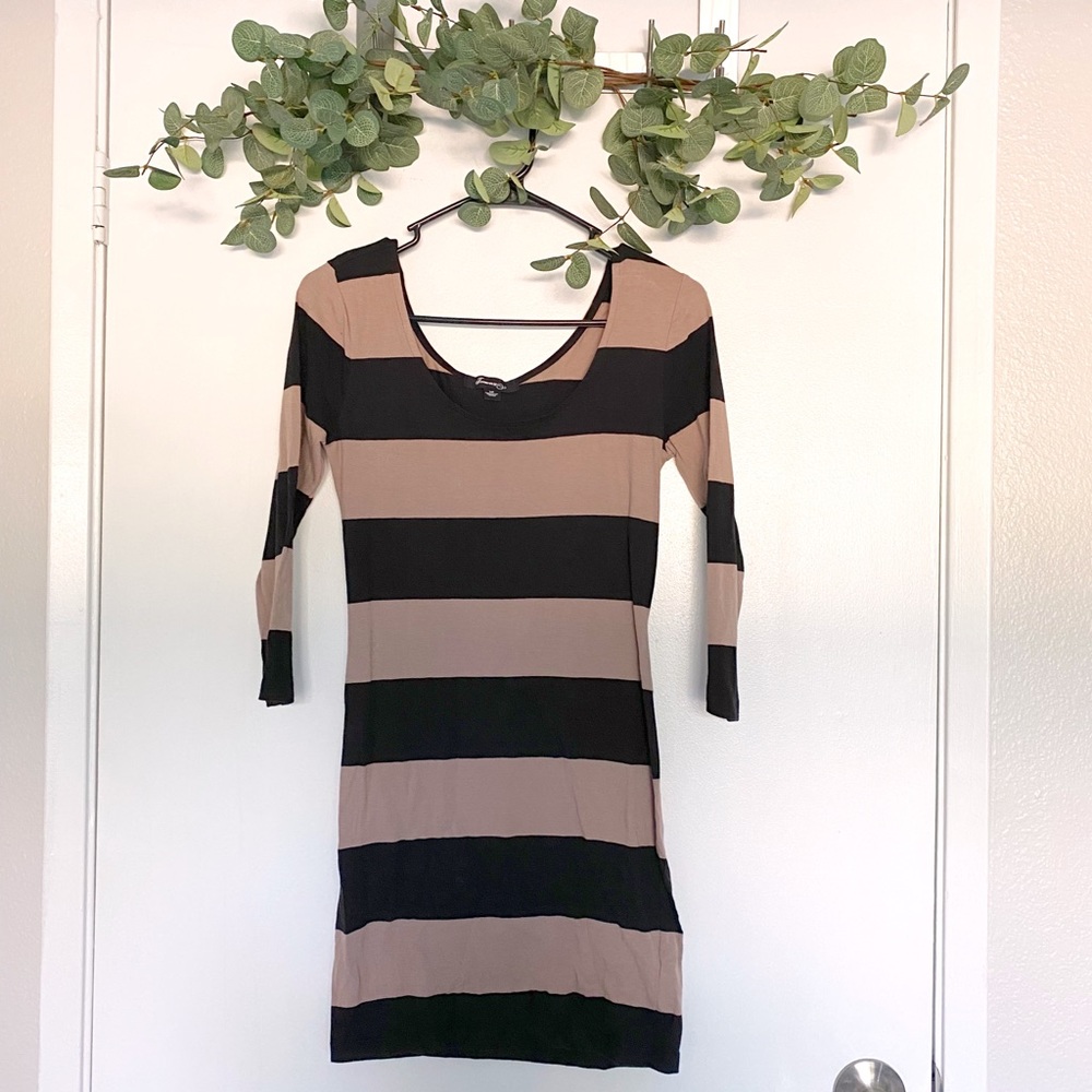Forever 21 Women's Brown Striped Bodycon Dress